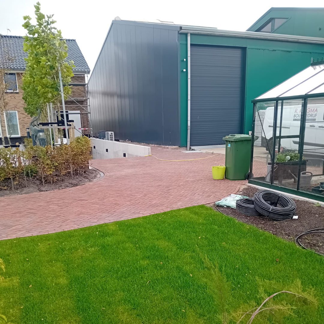 S Meester Bestratingen_0000_WhatsApp Image 2025-03-27 at 10.02.01