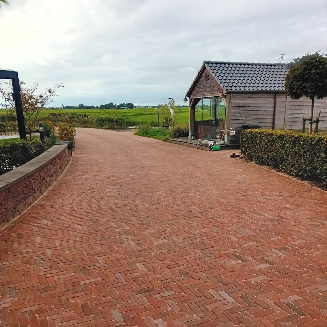 S Meester Bestratingen_0002_WhatsApp Image 2025-03-27 at 10.02.43