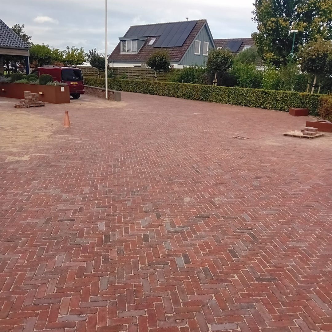 S Meester Bestratingen_0004_WhatsApp Image 2025-03-27 at 10.02.42 (1)